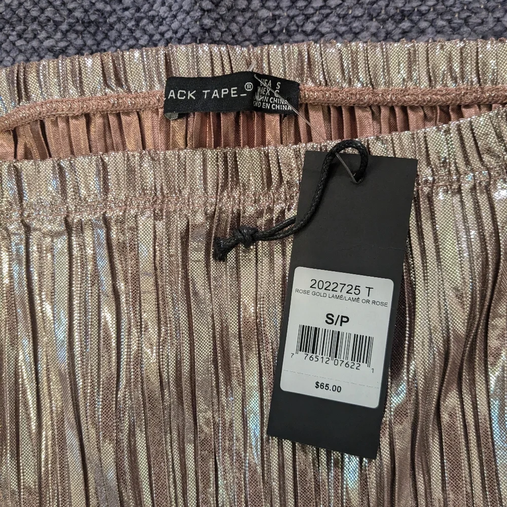 NWT $65 Black Tape_ Rose Gold Foil Mini Skirt Multi Szs (Small, Medium, Large)